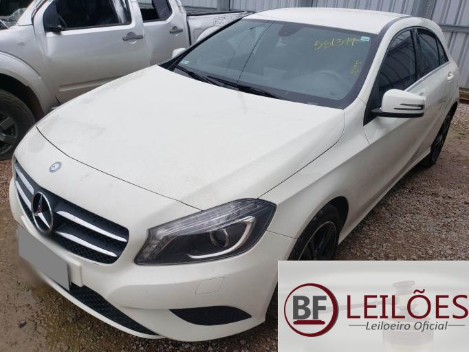 MERCEDES BENZ A200 13/14