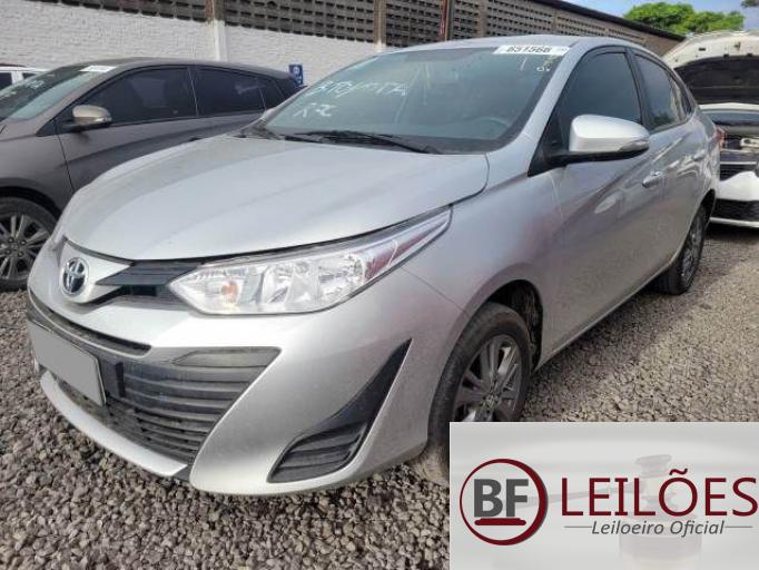 TOYOTA YARIS SEDAN 21/22