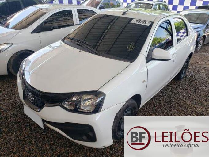 TOYOTA ETIOS SEDAN 21/21