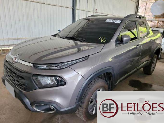 FIAT TORO 21/21