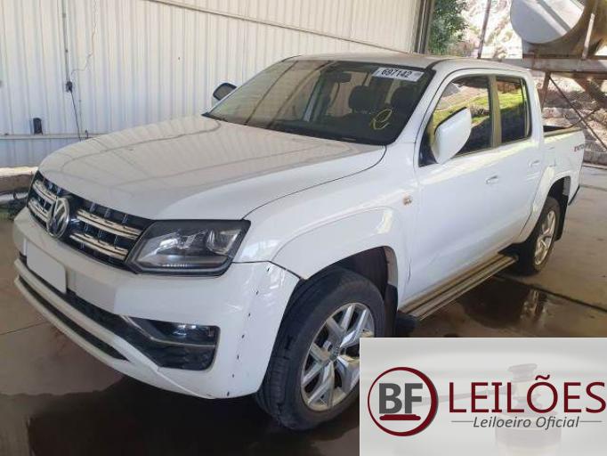 VOLKSWAGEN AMAROK 17/17
