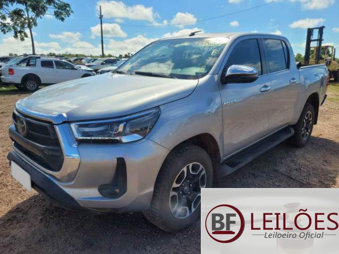 TOYOTA HILUX CD 21/21