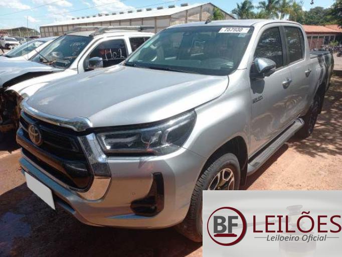 TOYOTA HILUX CD 21/21