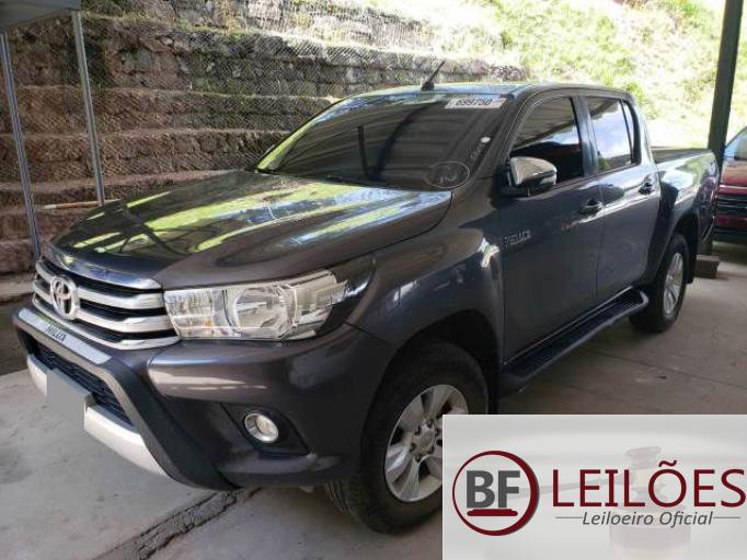 TOYOTA HILUX CD 16/17