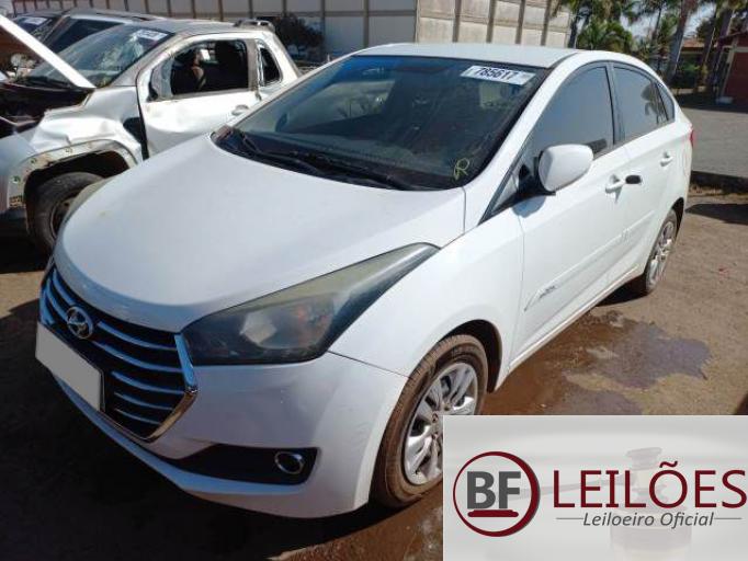 HYUNDAI HB20S 15/16