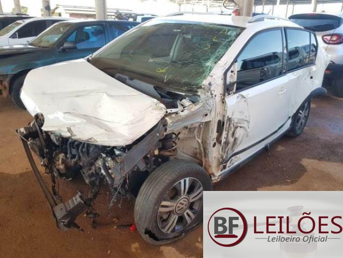 VOLKSWAGEN UP 18/19