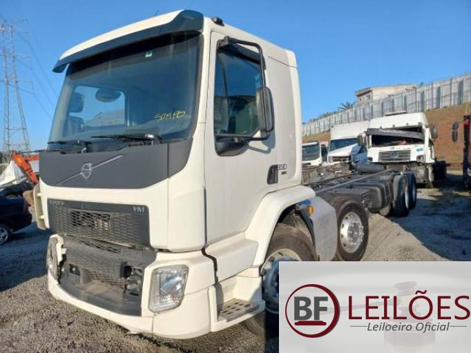 VOLVO VM-330 22/22