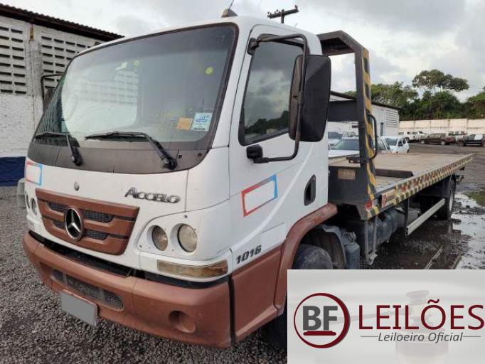 MERCEDES BENZ ACCELO 17/17