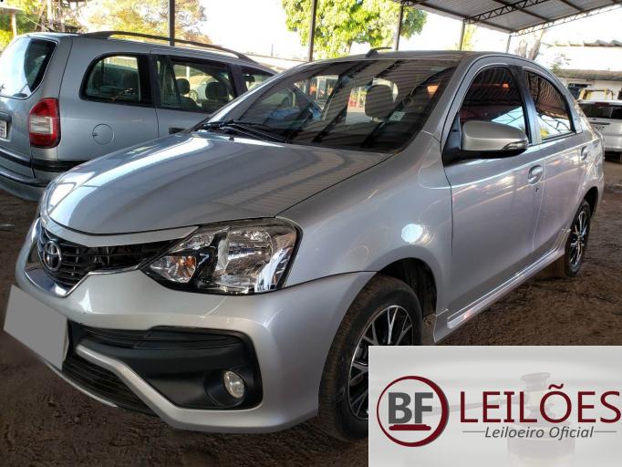 TOYOTA ETIOS 17/17