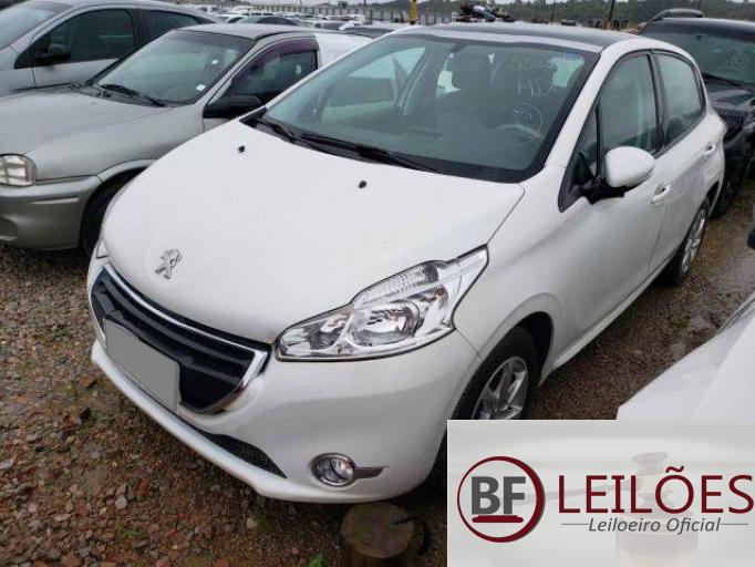 PEUGEOT 208 15/16