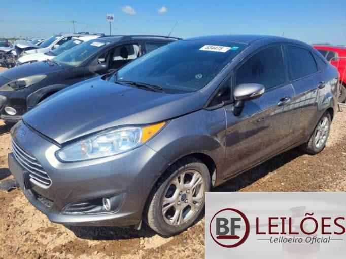 FORD FIESTA SEDAN 14/14