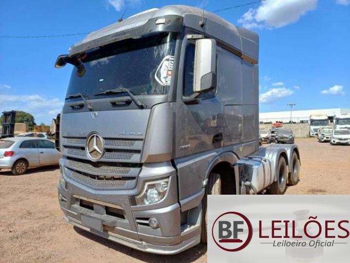 MERCEDES BENZ ACTROS 22/22