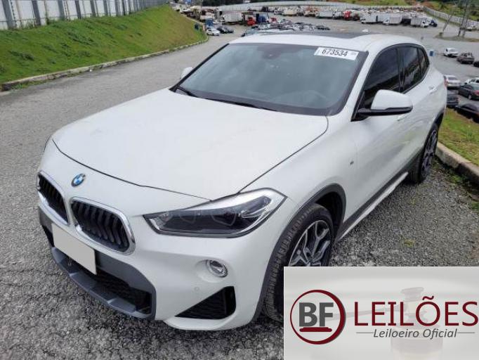 BMW X2 18/18