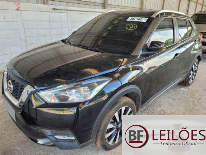 NISSAN KICKS 18/18