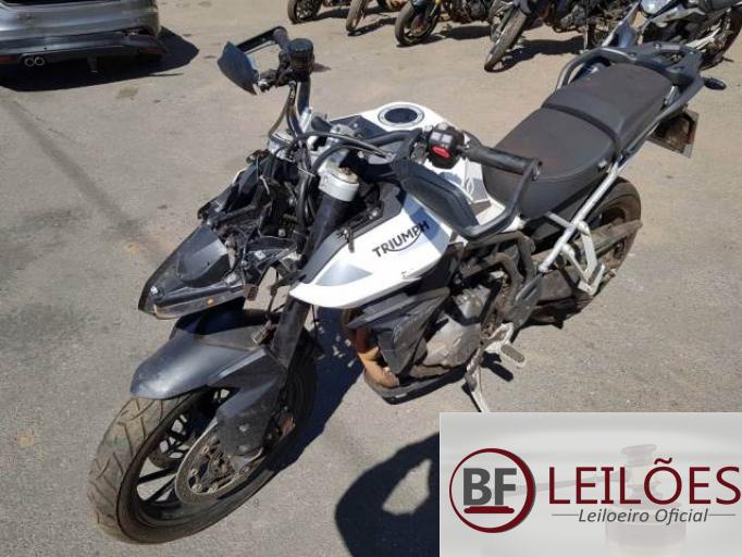 TRIUMPH TIGER 21/21